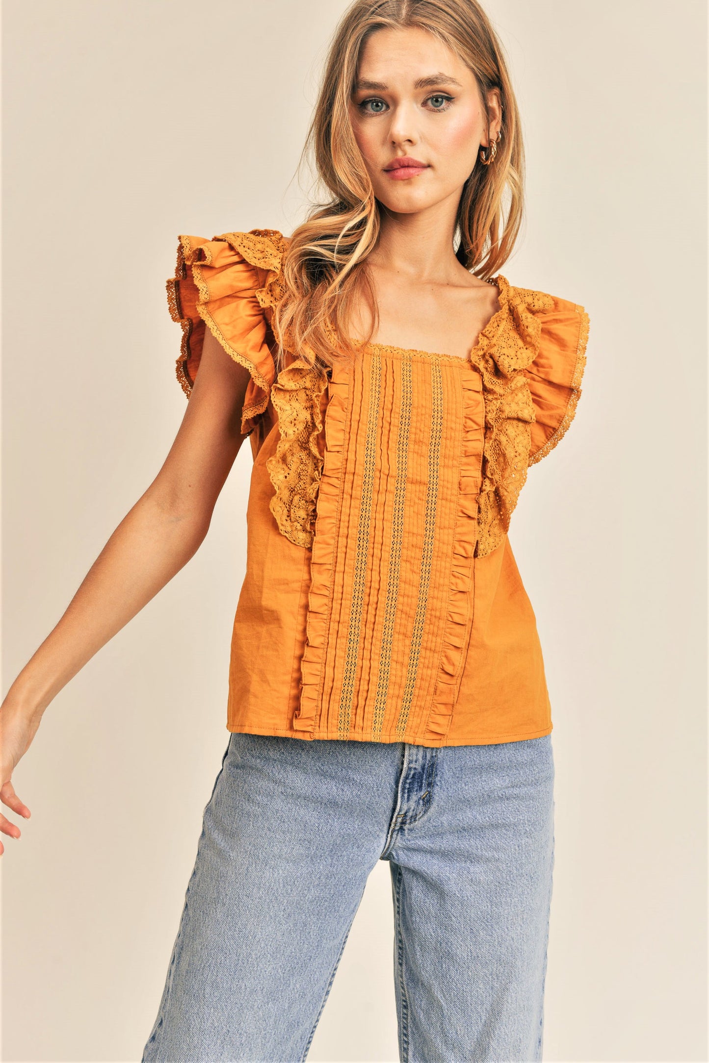 Esther Top